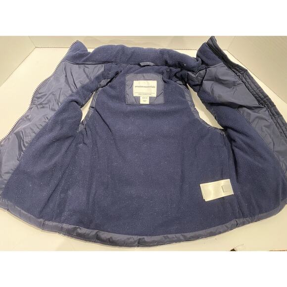 Amazon Essentials Boys Heavyweight Puffer Vest, Navy, XS (4-5) - Picture 6 of 9